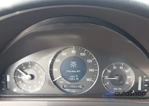 2004 Mercedes-Benz Clk 320 из США, поврежденный, VIN WDBTJ65J04F098737